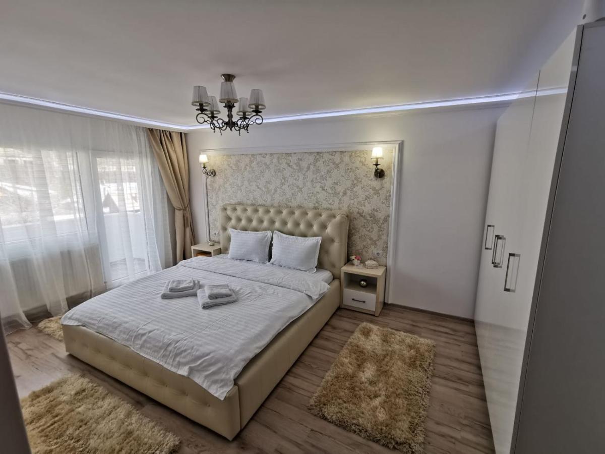 Apartament Gold Luxury Tirgu Ocna Exterior photo