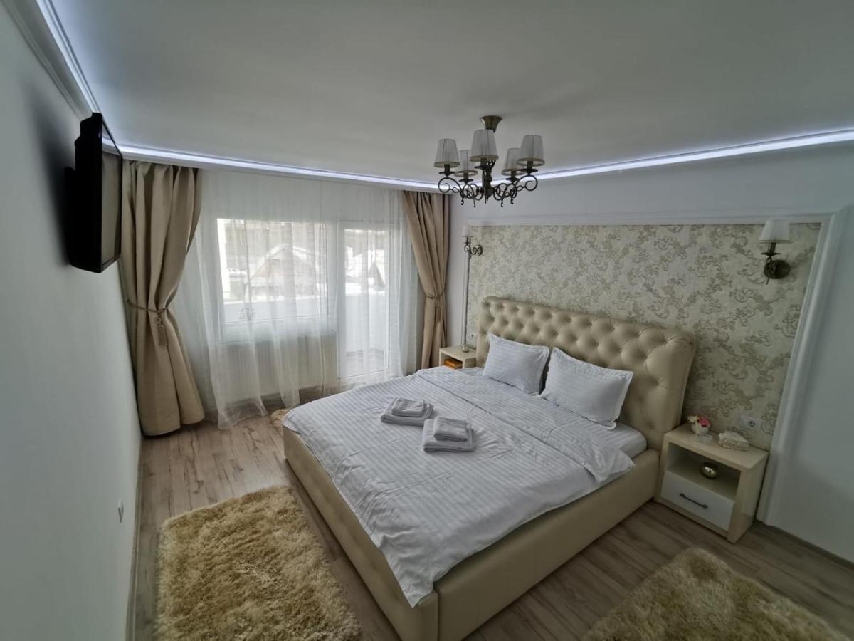 Apartament Gold Luxury Tirgu Ocna Exterior photo