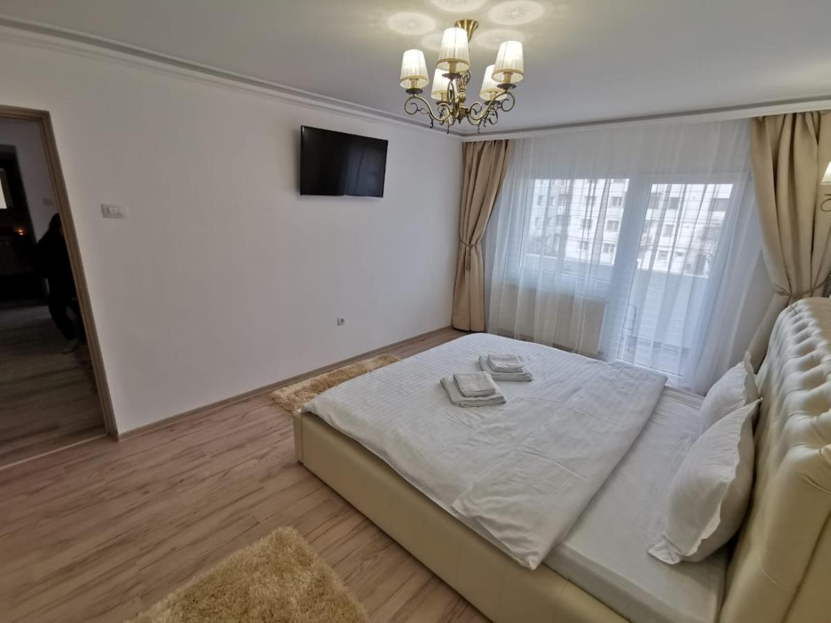 Apartament Gold Luxury Tirgu Ocna Exterior photo