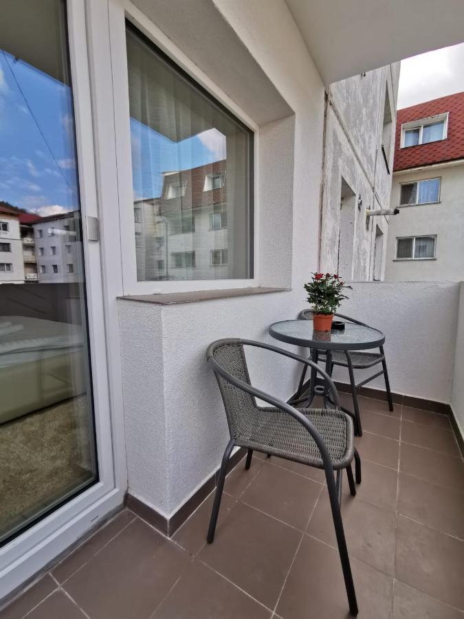 Apartament Gold Luxury Tirgu Ocna Exterior photo